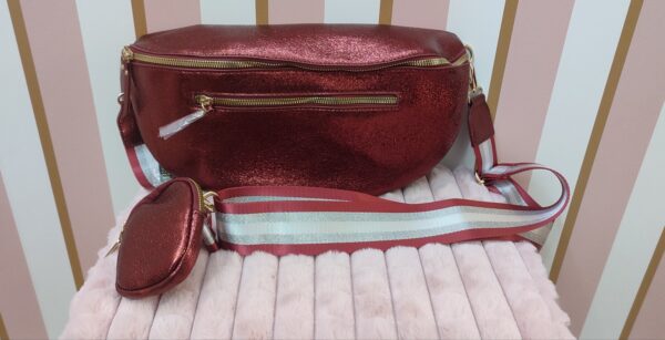 Sac banane bandoulière large taille xxl 35 cm rouge bordeaux métallisé