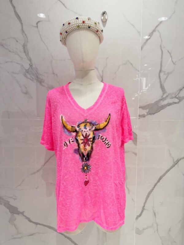 Tee-shirt belle taille tête de buffle rose fluo bohème