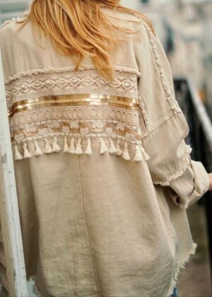 Veste bohème beige avec poches