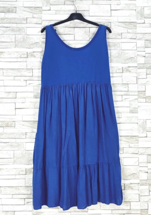 Robe bretelles bleu dentelle avec doublure – Image 2