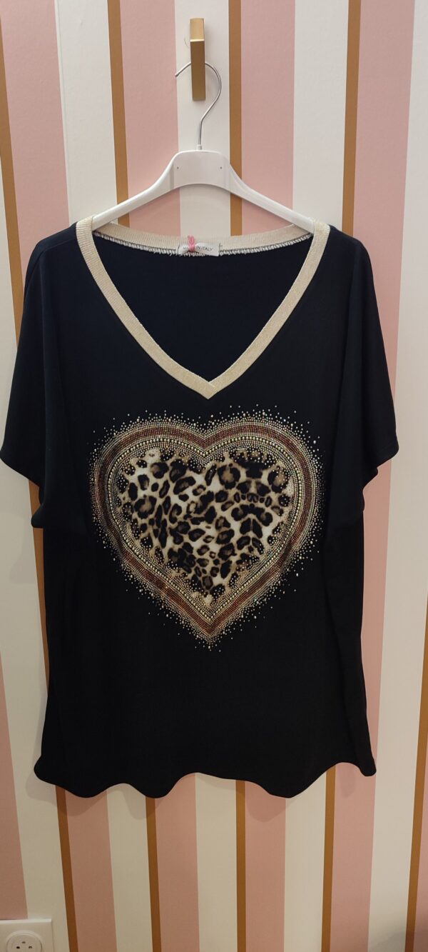 Tee-shirt grande taille coeur strass noir