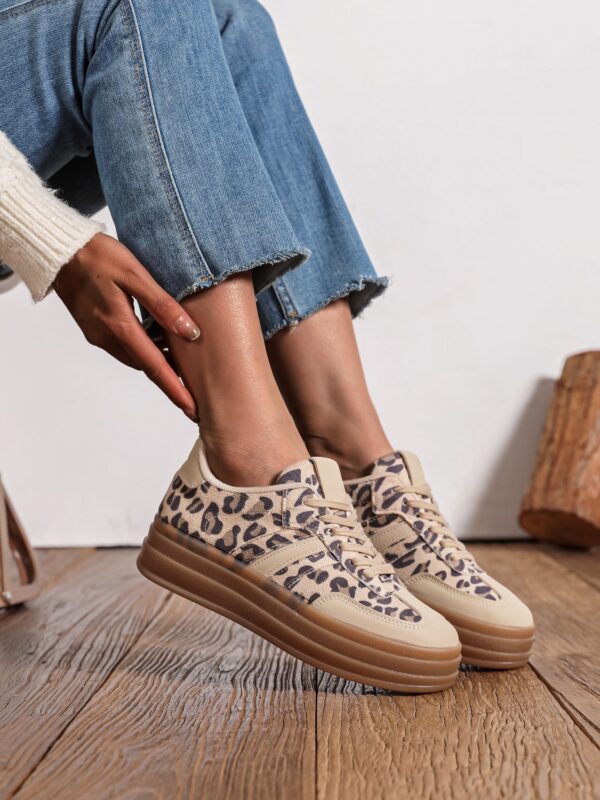 Baskets imprimé léopard et beige petite plateforme