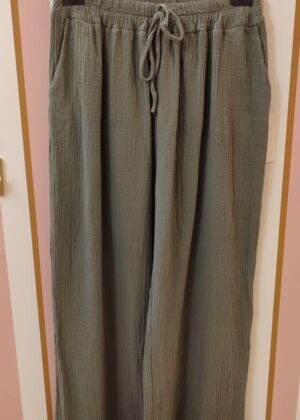 Pantalon grande taille gaze de coton palazzo kaki