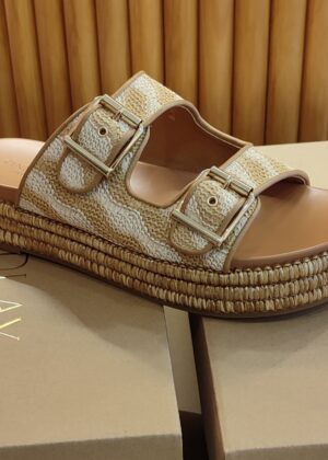 Sandales Findlay brides réglables beige