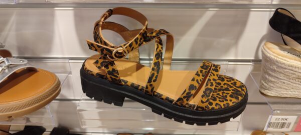 Sandales à brides montantes imprimé léopard