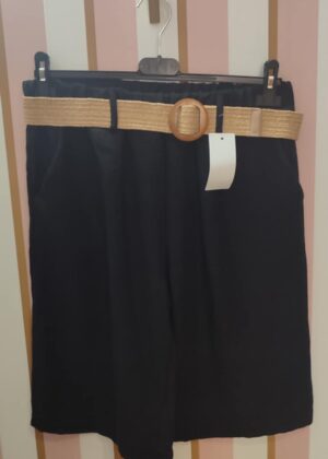 Bermuda lin noir avec ceinture élastique