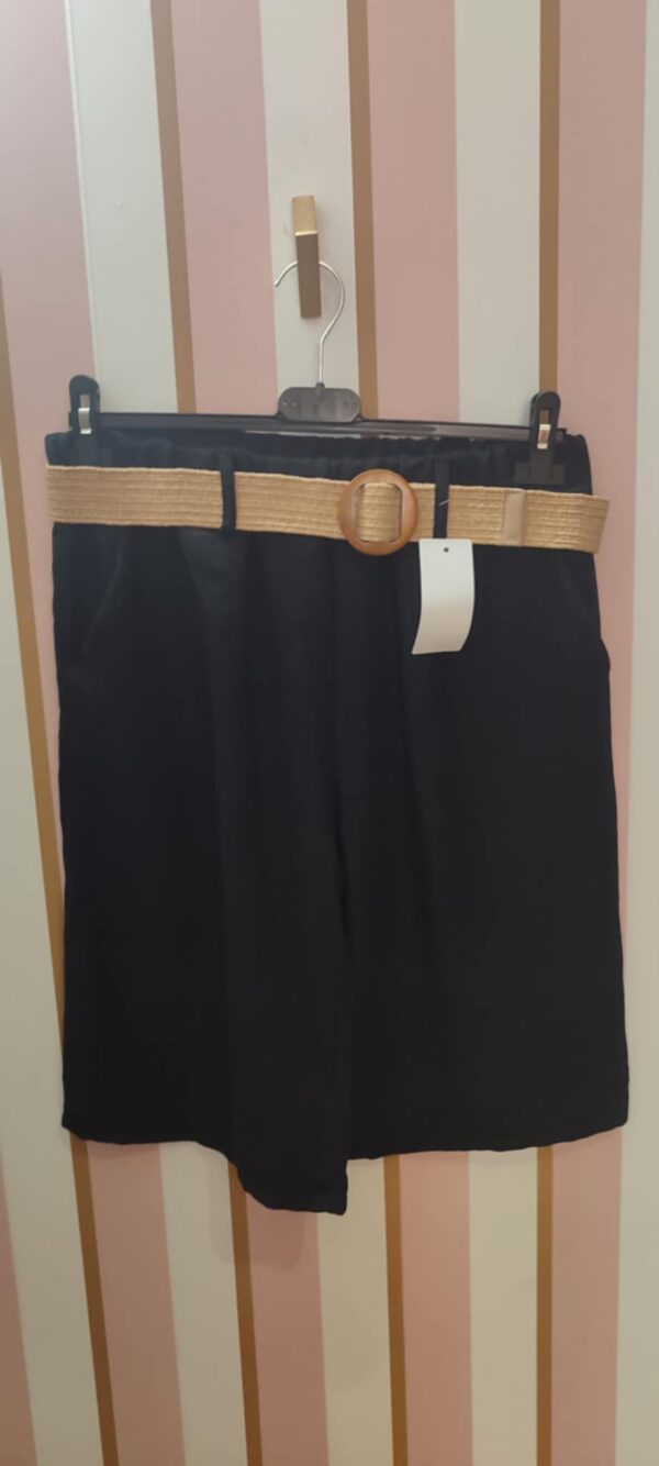 Bermuda lin noir avec ceinture élastique
