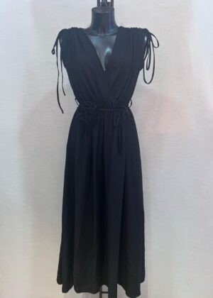 Robe grande taille longue avec ceinture fleur noir