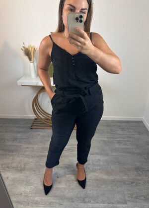 Pantalon grande taille carotte noir stretch