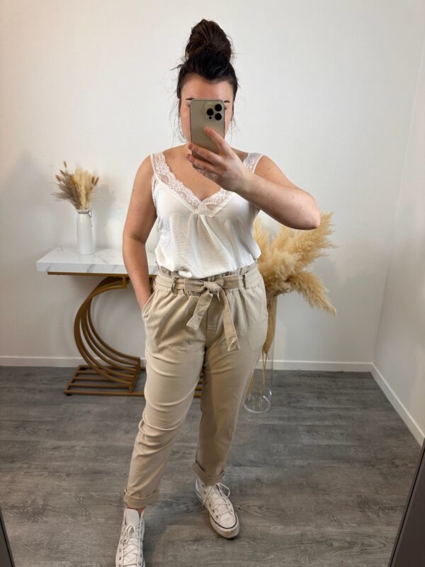 Pantalon carotte beige clair stretch