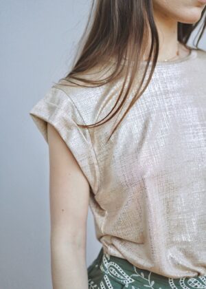 Tee-shirt brillant couleur or gold