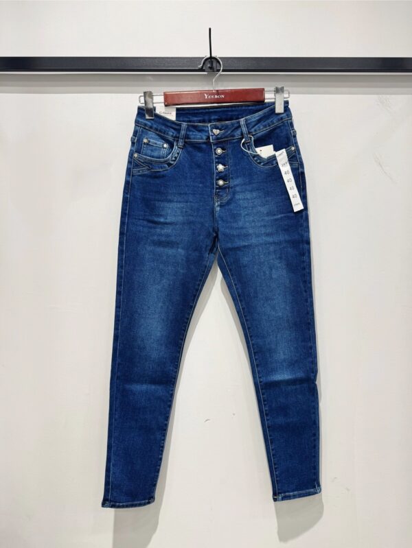 Jeans grande taille boutons décoratifs bleu stretch