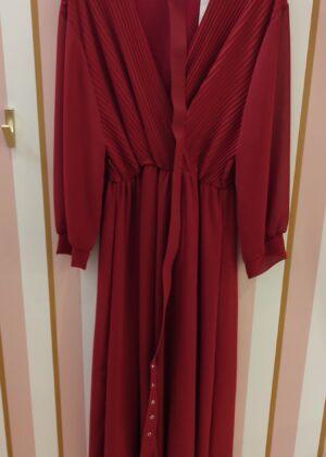Robe grande taille longue plissée bordeaux avec ceinture