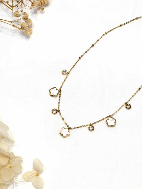 Collier fleurs charms doré acier inoxydable