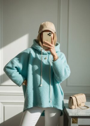 Sweat April Vintage oversize tout doux bleu turquoise