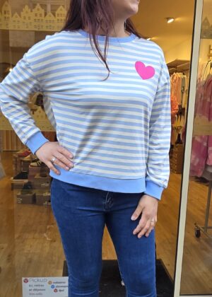 Pull fin April Vintage rayé bleu coeur