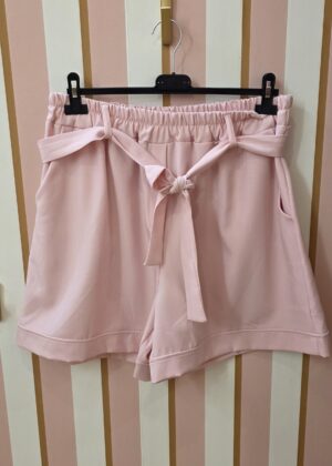 Short grande taille rose  avec poches
