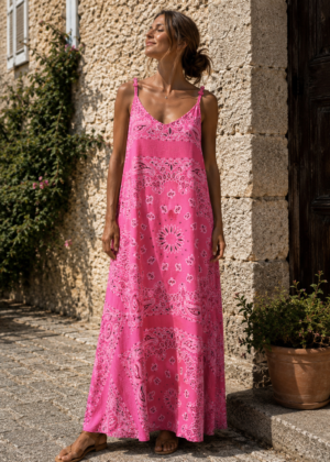 Robe longue à bretelles bandana rose