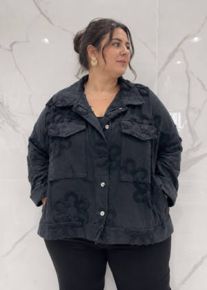 Veste fleurs en relief belle taille noir