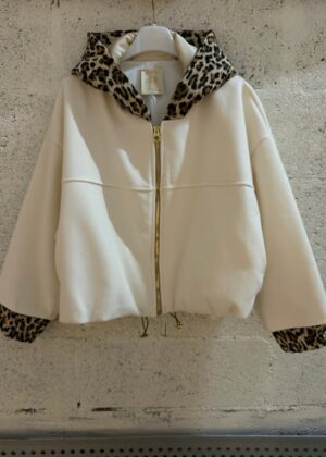 Veste capuche April Vintage écru et léopard